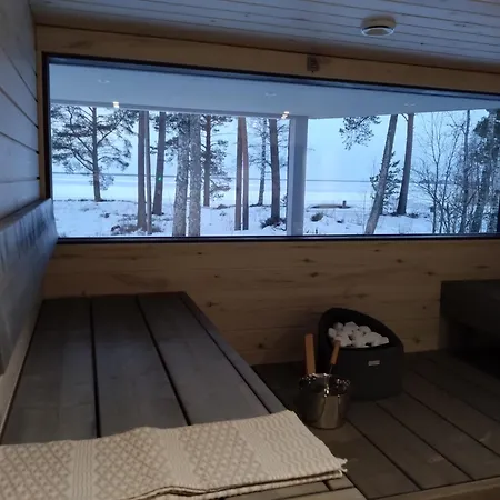 Vila Koivuniemen Tila 3 *